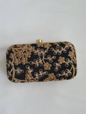 Women’s Black  Embroidered Floral Evening Clutch